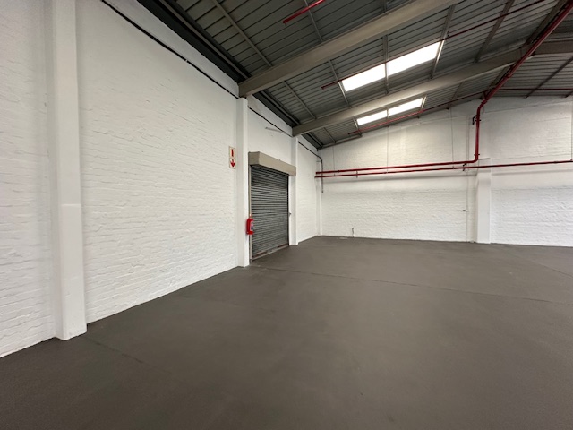 To Let commercial Property for Rent in Maitland Western Cape
